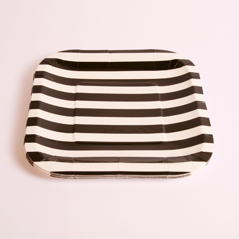 8 square black and white striped plates