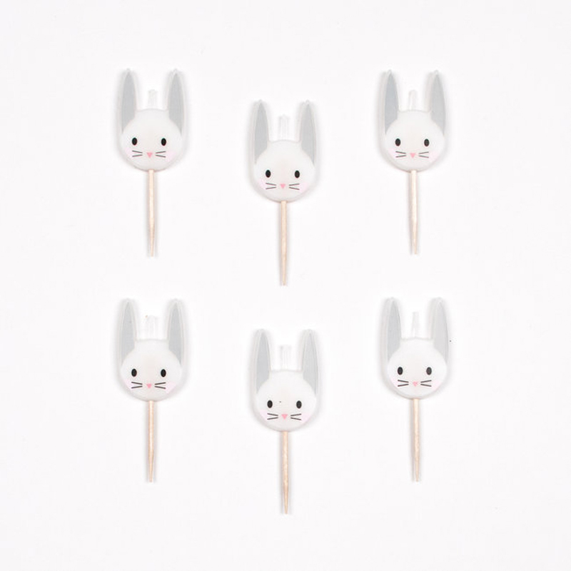 6 mini bunny candles