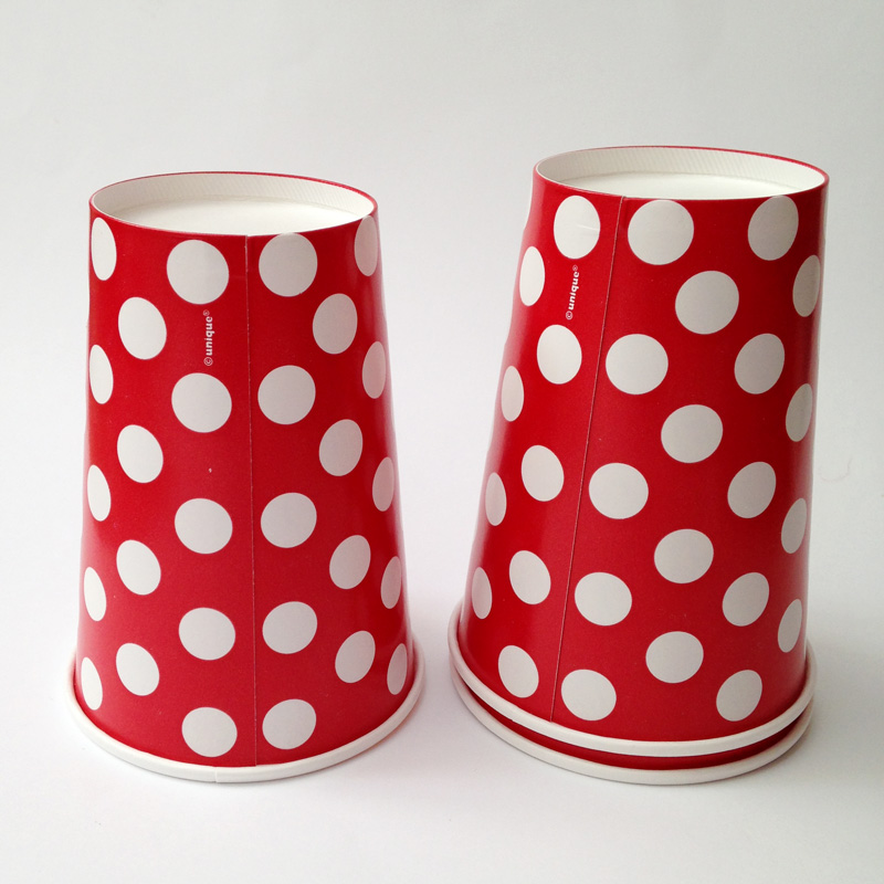 6 white polka dots red cups
