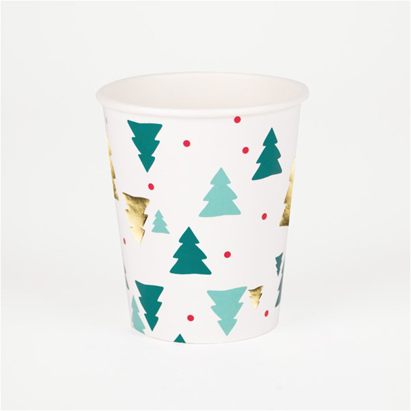 8 Christmas trees paper cups