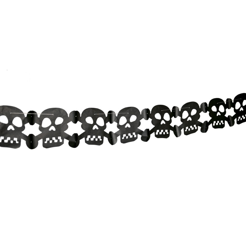 skull and crossbone party garland