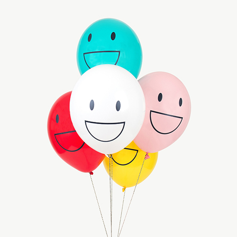 5 happy faces balloons
