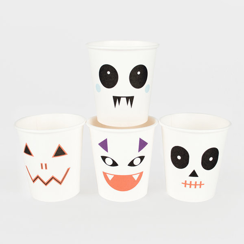 8 CUPS - MINI MONSTERS