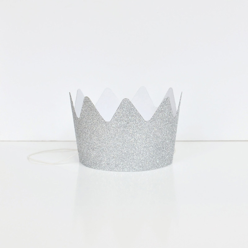 8 silver glitter crowns