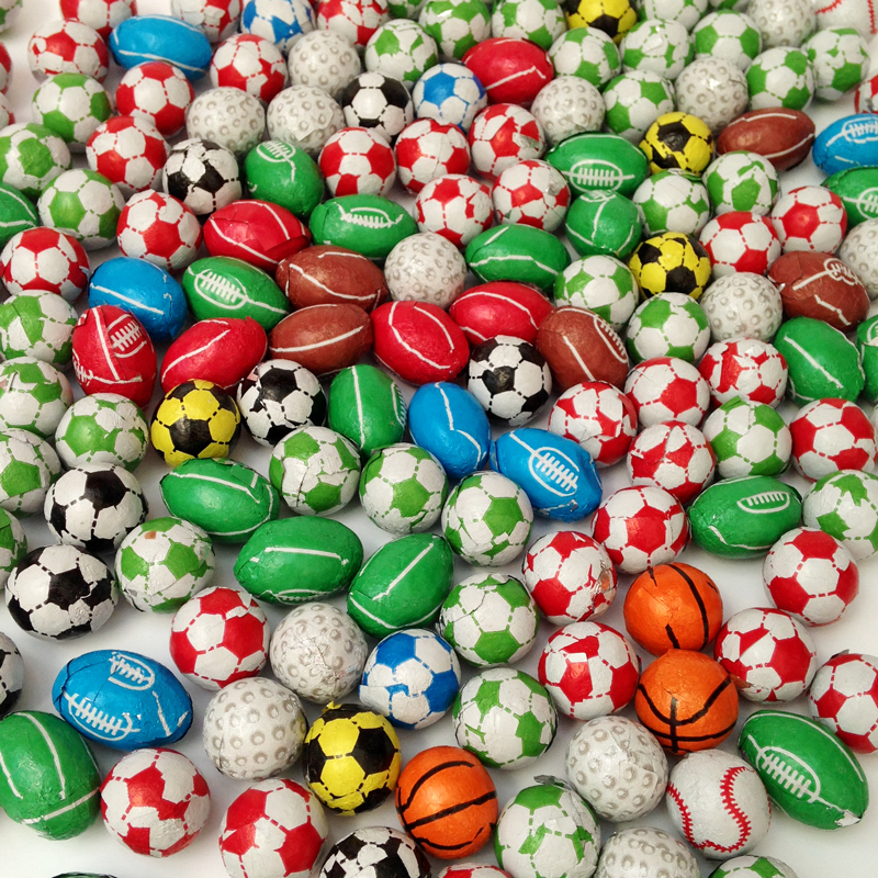 Set of 5 sports chocolate miniballs