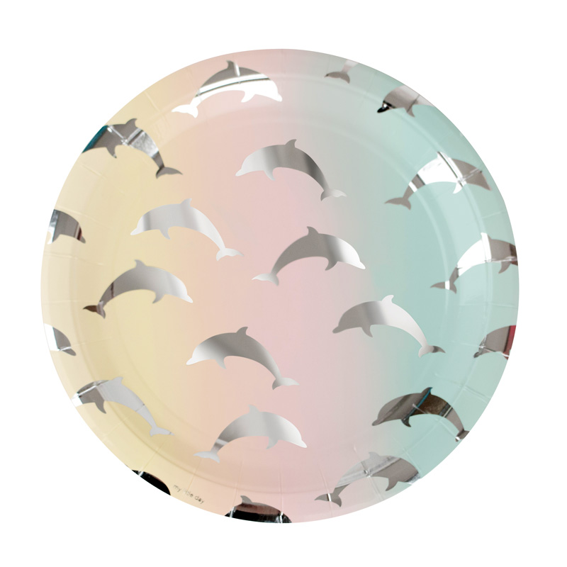 8 paper plates - Dolphins