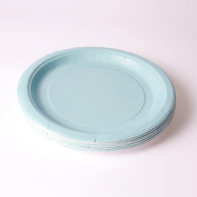 8 baby blue plates