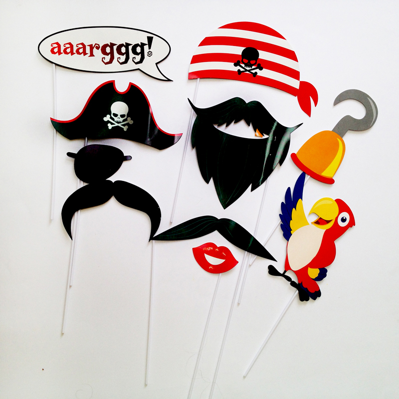 pirate photo booth props