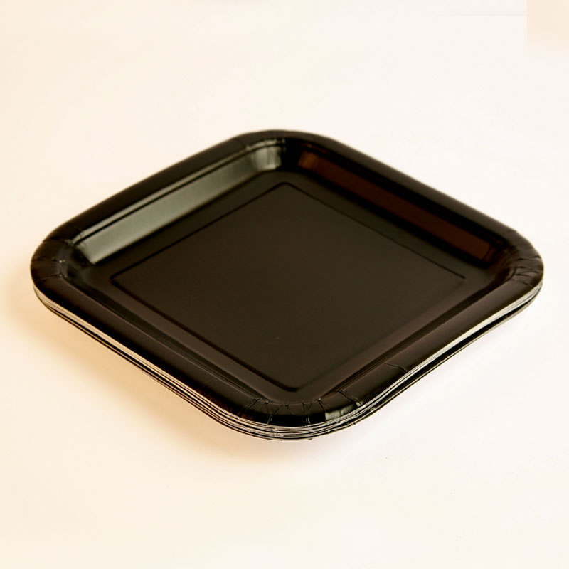 8 black square plates