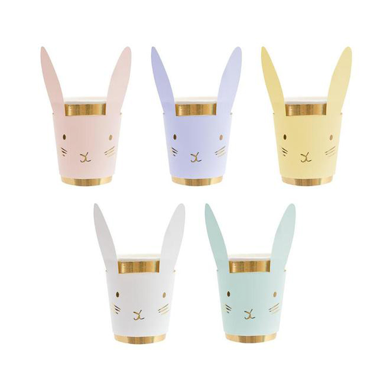 Pastel bunny party cups