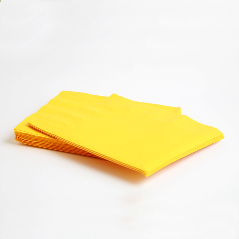20 yellow napkins