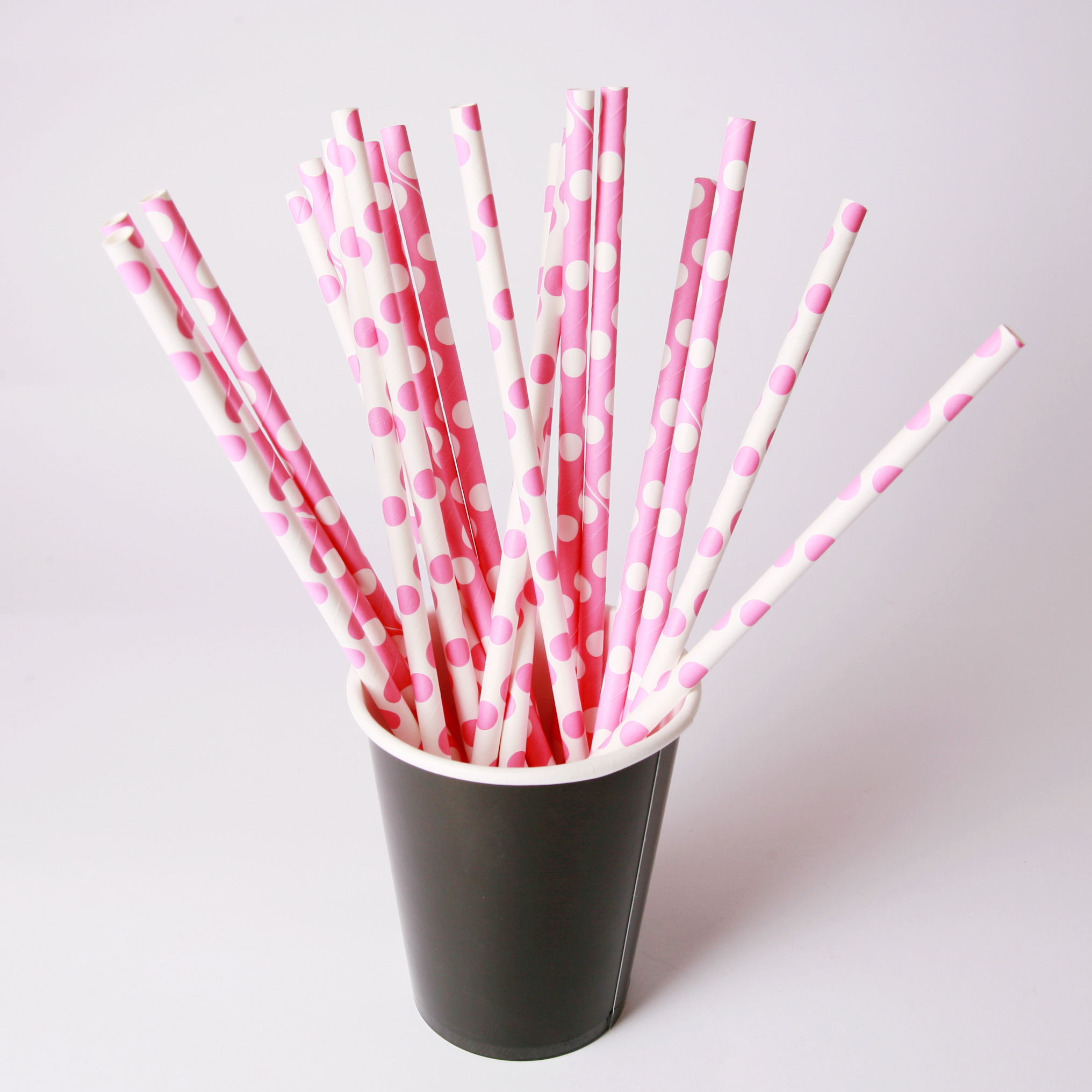 20 pink and white polka dot paper straws