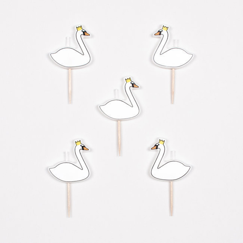 5 swan candles